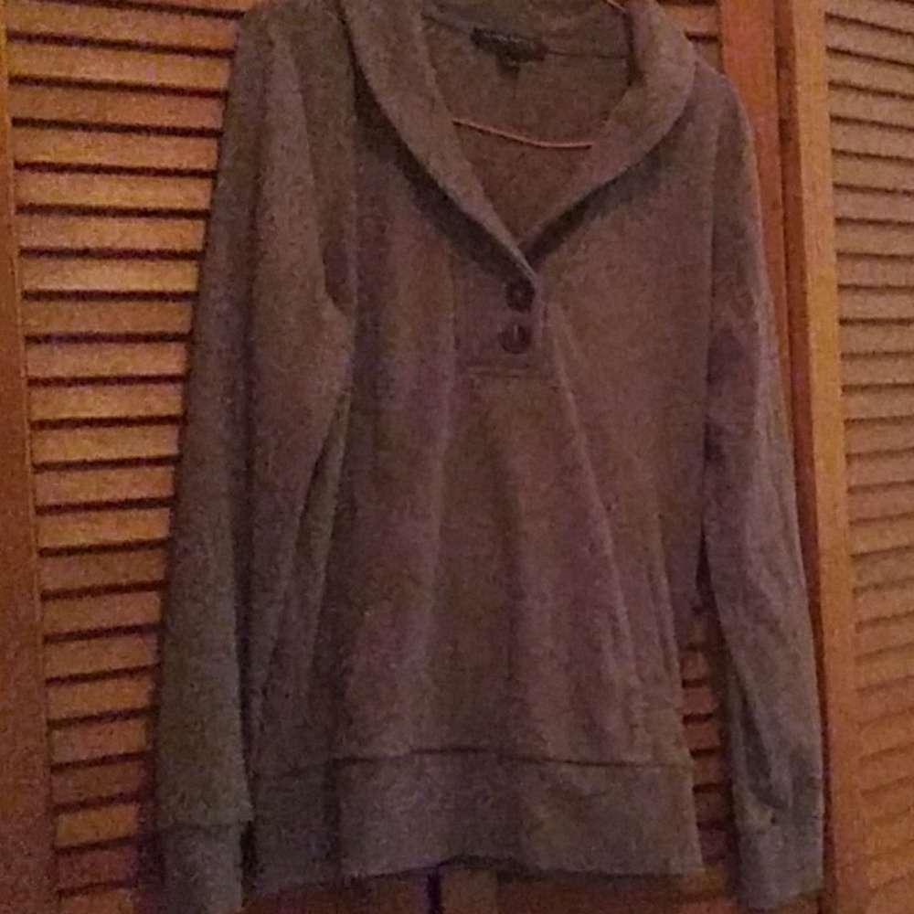 Banana Republic sweatshirt